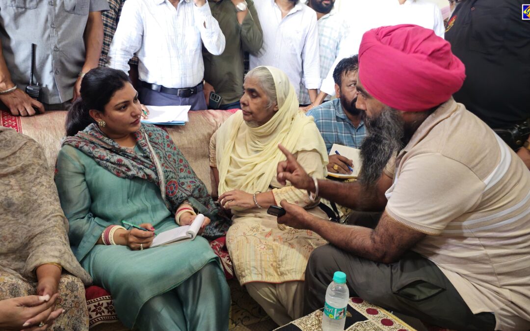 ਕੈਬਿਨਟ ਮੰਤਰੀ ਅਨਮੋਲ ਗਗਨ ਮਾਨ ਨੇ ਰਾਣੀ ਮਾਜਰਾ ਕੈਂਪ ਵਿਖੇ ਲੋਕਾਂ ਦੀਆਂ ਸ਼ਿਕਾਇਤਾਂ ਸੁਣੀਆਂ
