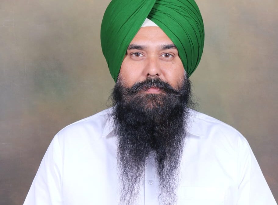 Government should give special grants to institutes like Punjab University, students of PU are bringing laurels to the country in every field: Malvinder Kang