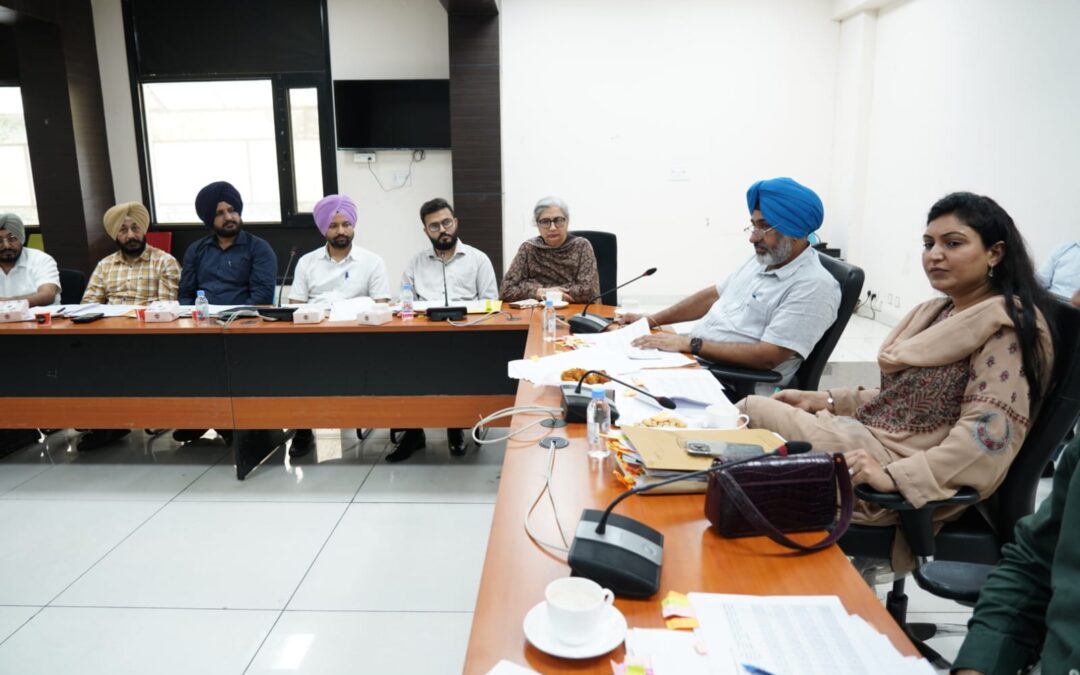 Labour Officials to Organize Weekly Camps for Construction Workers' Registration: Anmol Gagan Mann