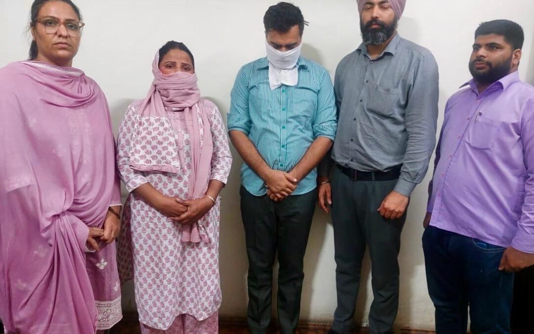 Vigilance Bureau arrests ACP Ludhiana, her Reader attempting to take Rs 30,000 bribe