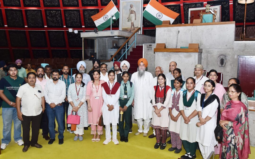 Sandhwan felicitates seven students with cash prizes returned from Japan
