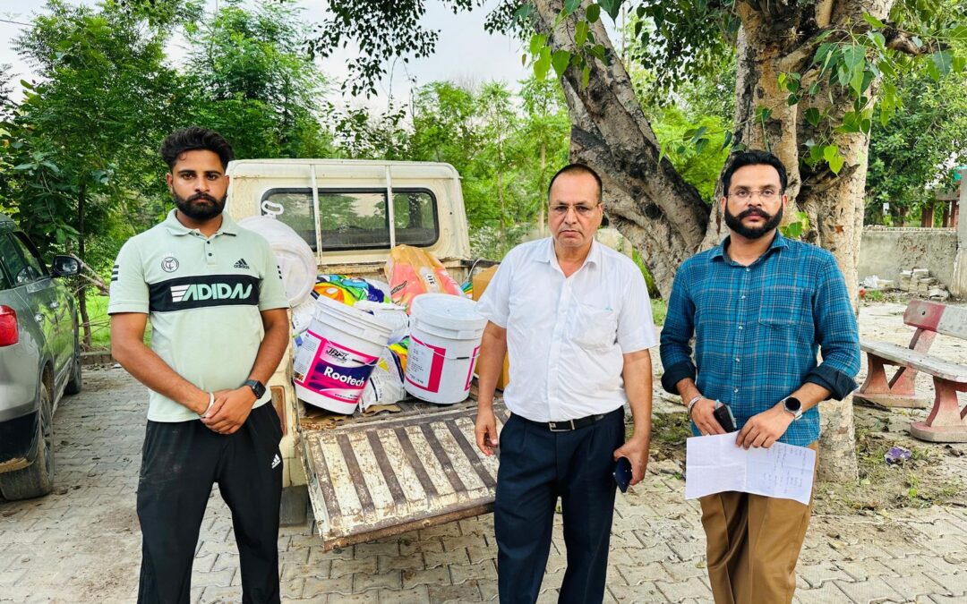 punjab-agriculture-dept-seizes-pickup-truck-laden-with-spurious-pesticides-in-bathinda