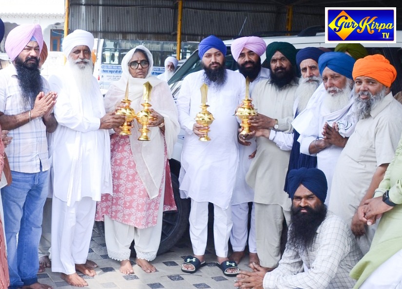 ਗੁਰਦੁਆਰਾ ਸਿੰਘ ਸ਼ਹੀਦਾਂ ਸੋਹਾਣਾ ਵਿੱਖੇ ਚਾਰੋਂ ਗੁੰਬਦਾਂ ਦੇ ਉਪਰ ਸੋਨੇ ਦੇ ਕਲਸ਼ ਚੜਾਏ ਗਏ