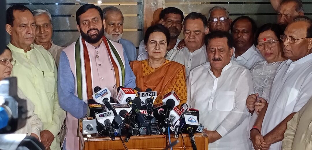 चंडीगढ़ किरण चौधरी ने किया नामांकन