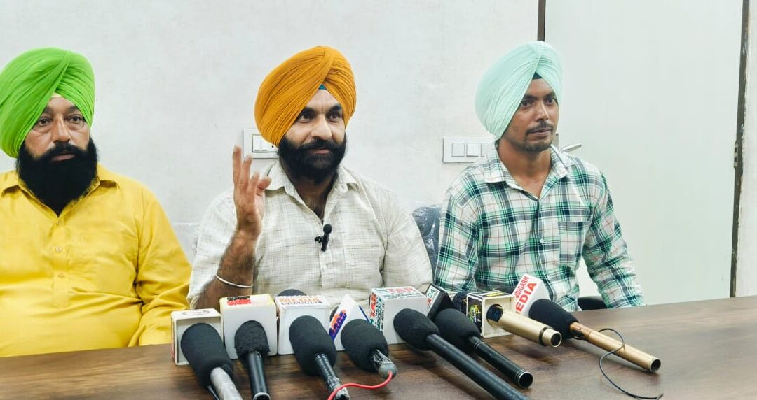 ਹਲਕਾ ਖਰੜ ਵਿੱਚ ਭਰਿਸ਼ਟਾਚਾਰ, ਨਸ਼ਾ ਅਤੇ ਸਰਕਾਰ ਦੀਆਂ ਮਨਮਾਨੀਆਂ ਵਿਰੁੱਧ ਪੰਜਾਬ ਯੂਥ ਸੇਵਾ ਸੰਗਠਨ ਸੰਘਰਸ਼ ਕਰੇਗੀ। ਜਗਦੇਵ ਸਿੰਘ ਮਲੋਆ