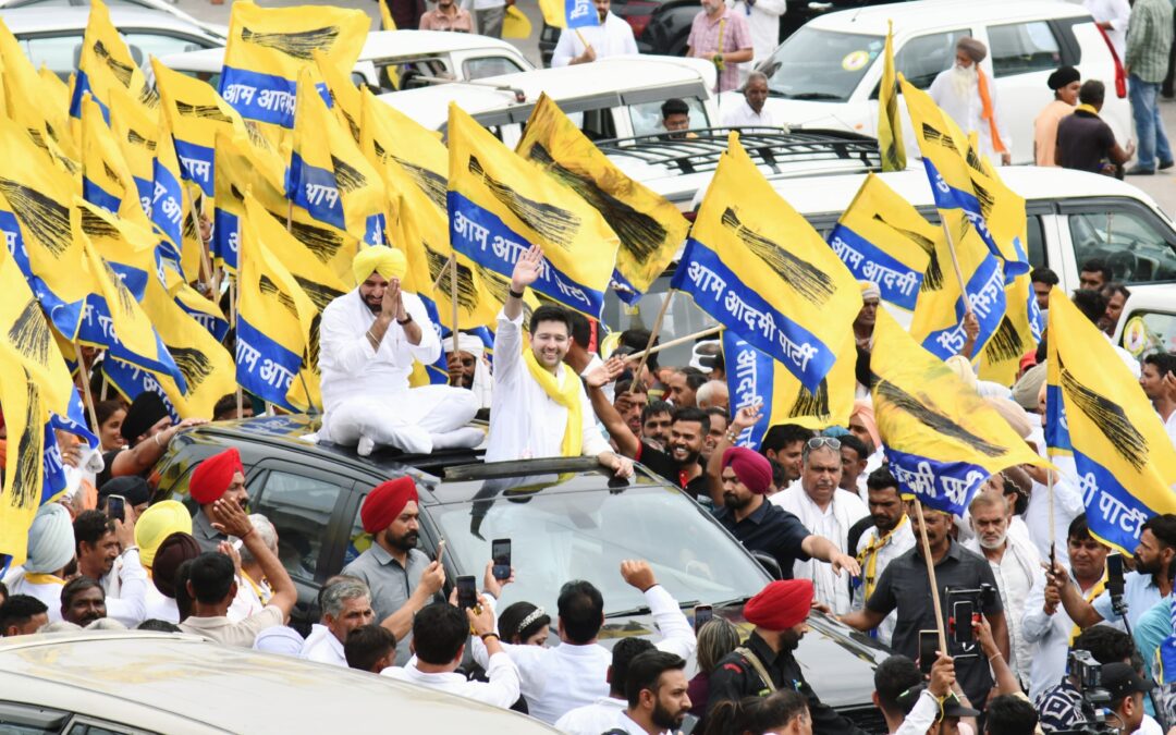 राज्यसभा सांसद राघव चड्ढा की उपस्थिति में असंध से “आप” उम्मीदवार अमनदीप जुंडला ने भरा नामांकन