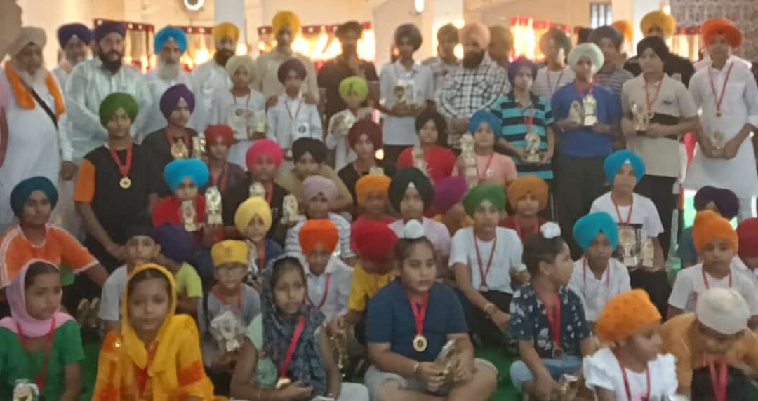 ਲੋਕ ਹਿੱਤ ਮਿਸ਼ਨ ਦੇ ਧਾਰਮਿਕ ਵਿੰਗ ਵੱਲੋਂ ਅੰਦਹੇੜੀ ਵਿਖੇ ਦਸਤਾਰ ਮੁਕਾਬਲੇ ਕਰਵਾਏ ਗਏ