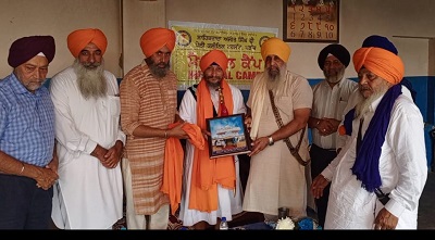 ਗੁਰਦੁਆਰਾ ਸਾਹਿਬ ਬਲਾਕ ਵਿਖੇ ਸਮਾਜਸੇਵੀ ਟਰੱਸਟ  ਵੱਲੋਂ ਅੱਖਾਂ ਤੇ ਹੋਰ ਬਿਮਾਰੀਆਂ ਸਬੰਧੀ ਕੈਂਪ ਲਗਾਇਆ