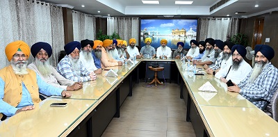 ਸ਼੍ਰੋਮਣੀ ਕਮੇਟੀ ਦੇ ਮੁੱਖ ਸਕੱਤਰ ਸ. ਕੁਲਵੰਤ ਸਿੰਘ ਮੰਨਣ ਨੇ ਪ੍ਰਬੰਧਾਂ ਸਬੰਧੀ ਅਧਿਕਾਰੀਆਂ ਨਾਲ ਕੀਤੀ ਇਕੱਤਰਤਾ