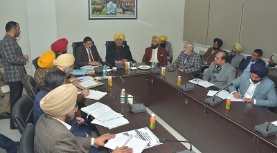 Animal Husbandry Minister Directs Officials to Complete Livestock Census by Month-End