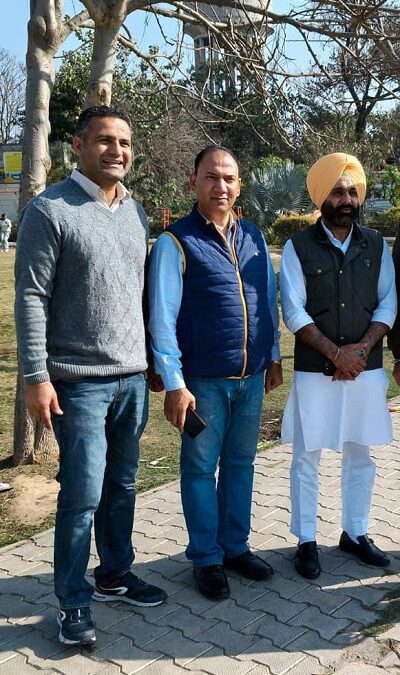ਨਗਰ ਕੌਂਸਲ ਕੁਰਾਲੀ ਦੇ ਪ੍ਰਧਾਨ ਰਣਜੀਤ ਸਿੰਘ ਜੀਤੀ ਪਡਿਆਲਾ ਨੇ ਅੱਜ ਵਾਰਡ ਨੰਬਰ 6, ਮਾਡਲ ਟਾਊਨ, ਕੁਰਾਲੀ ਵਿੱਚ ਸਥਿੱਤ ਪਾਰਕ ਦਾ ਜਾਇਜ਼ਾ ਲਿਆ