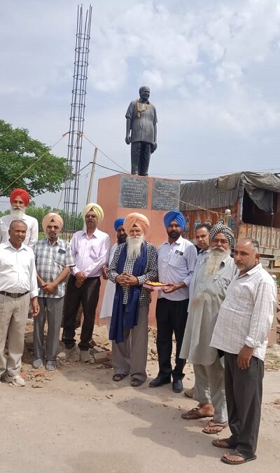 ਪਿੰਡ ਖੁਆਸਪੁਰੇ ਵਿਖੇ ਸਥਿਤ ਸਾਹਿਬ ਕਾਂਸ਼ੀ ਰਾਮ ਜੀ ਦੇ ਆਦਮ ਕੱਦ ਬੁੱਤ ਨੂੰ ਨਵਿਆਉਂਣ ਸਬੰਧੀ ਹੋਈ ਸ਼ੁਰੂਆਤ