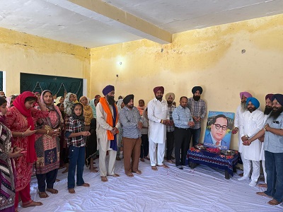 ਪਿੰਡ ਮਾਣਕਪੁਰ ਸ਼ਰੀਫ ਵਿਖੇ ਡਾਕਟਰ ਭੀਮ ਰਾਓ ਅੰਬੇਡਕਰ ਦਾ ਜਨਮ ਦਿਨ ਮਨਾਇਆ