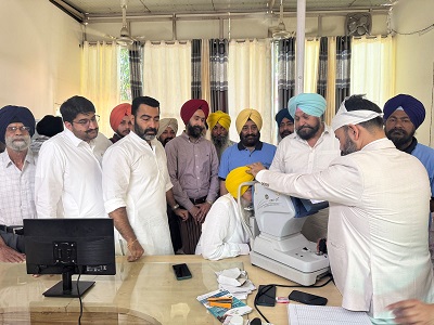 सरबत का भला ट्रस्ट ने 450 मरीजों की निशुल्क आंखों की जांच की