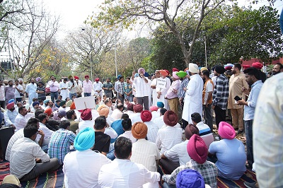Punjab Congress stages massive demonstration outside Chandigarh ED office