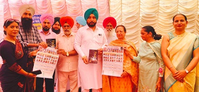 ਨਵੀਆਂ ਕਲਮਾਂ ਨਵੀਂ ਉਡਾਨ ਪ੍ਰੋਜੈਕਟ ਦਾ ਕੈਲੰਡਰ ਜਾਰੀ ਕੀਤਾ ਗਿਆ