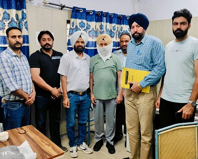 Drive against corruption : VB flying squad nabs BDPO office Superintendent red-handed accepting Rs 60,000 bribe