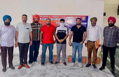 ਵਿਜੀਲੈਂਸ ਬਿਊਰੋ ਨੇ ਵਸੀਕਾ ਨਵੀਸ 30000 ਰੁਪਏ ਰਿਸ਼ਵਤ ਲੈਂਦਾ ਰੰਗੇ ਹੱਥੀਂ ਕੀਤਾ ਕਾਬੂ
