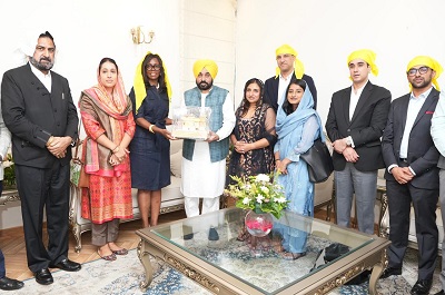 CM seeks support from UK lawmakers to obtain rare video footage of Shaheed Bhagat Singh